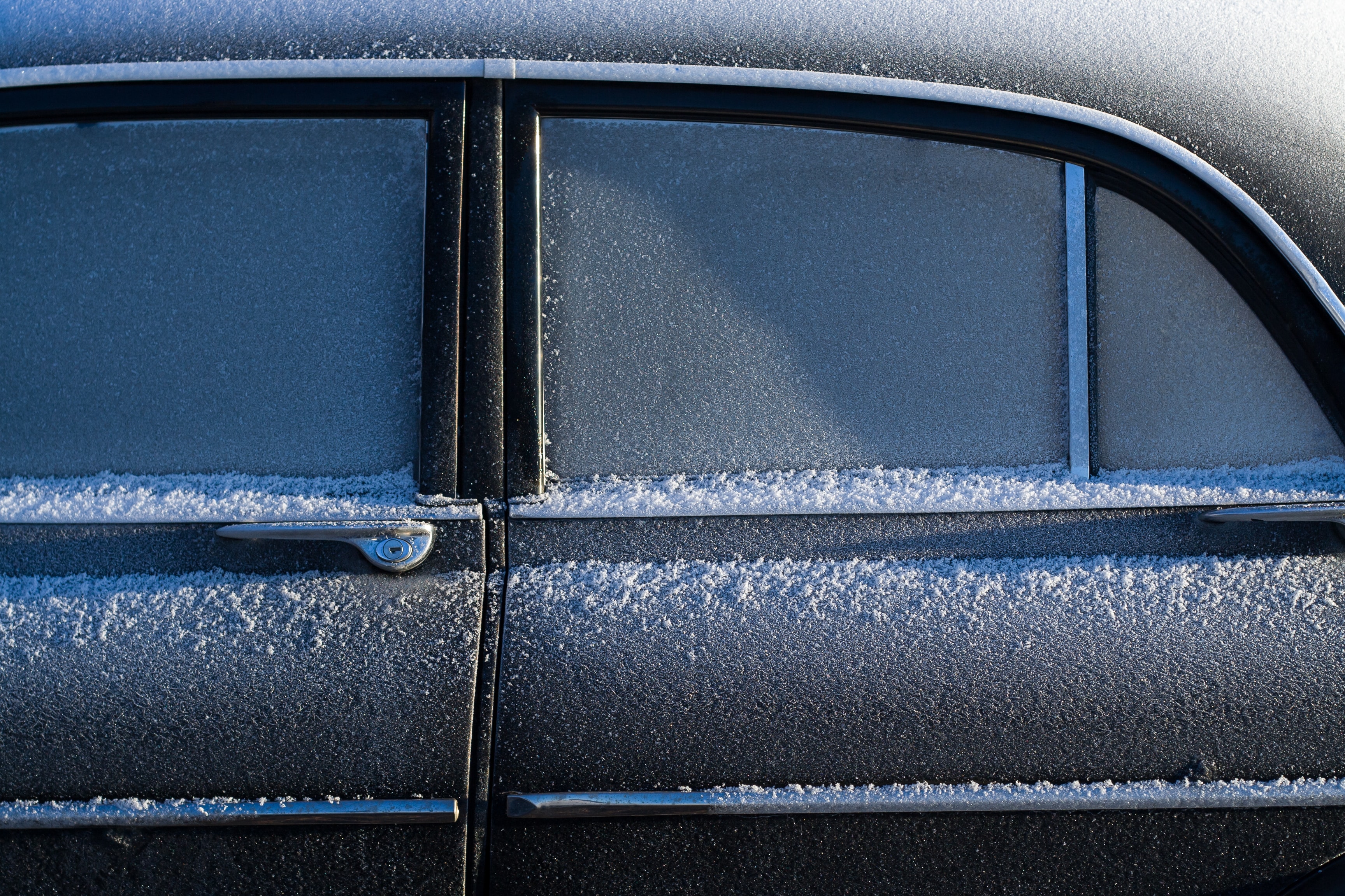 Read more about the article Скільки часу потрібно прогрівати автомобіль взимку?